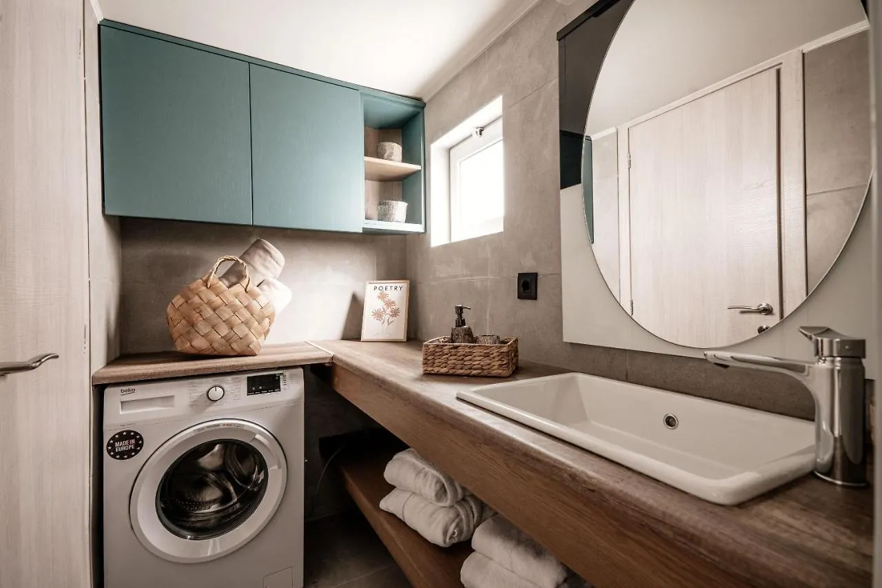Vinnies Homes Iraklio